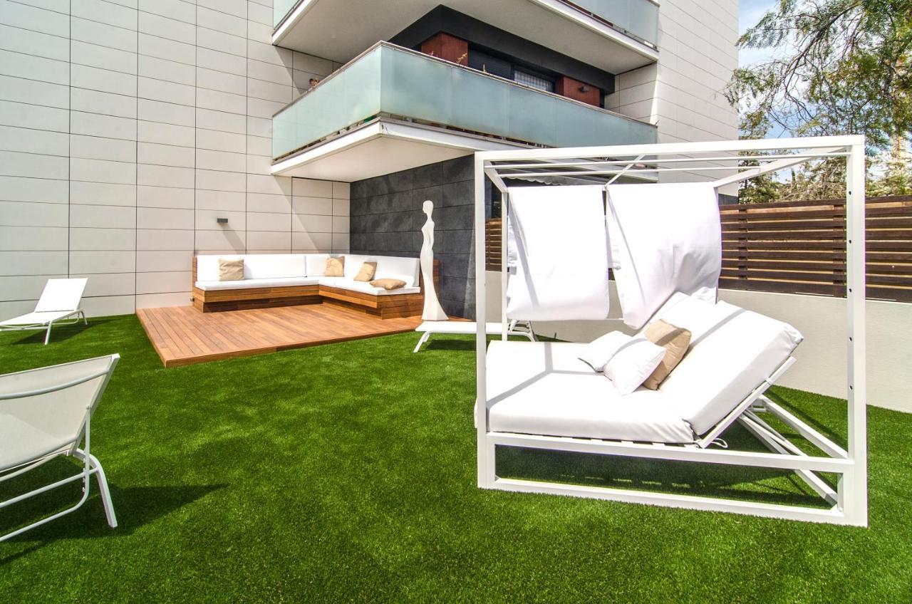 Sitges Spaces Garden Paradise 3 Bedroom, 3 Bathroom, Huge Private Garden-Terrace, Pool- Sleeps Up To 8 Exterior foto