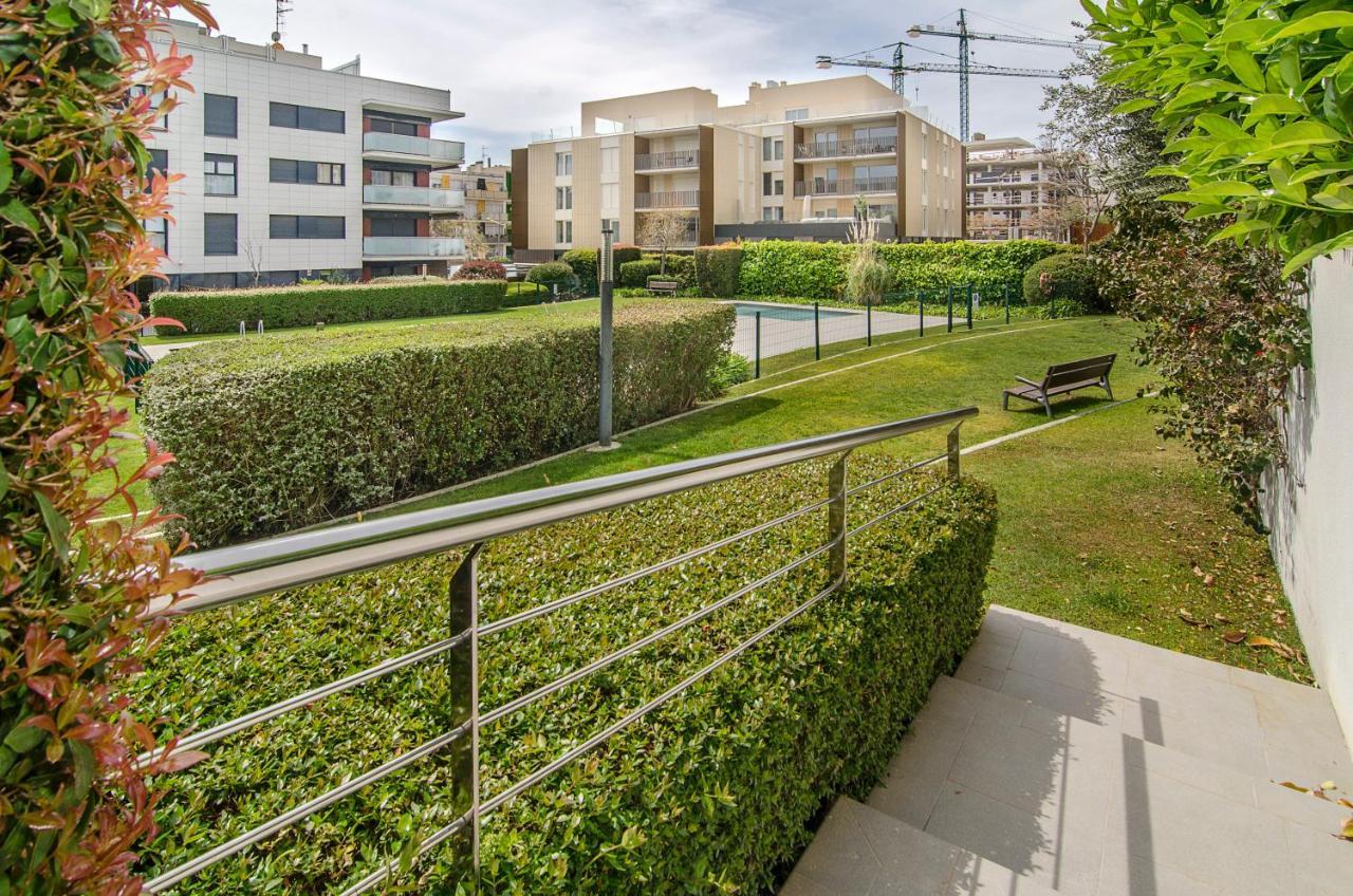 Sitges Spaces Garden Paradise 3 Bedroom, 3 Bathroom, Huge Private Garden-Terrace, Pool- Sleeps Up To 8 Exterior foto