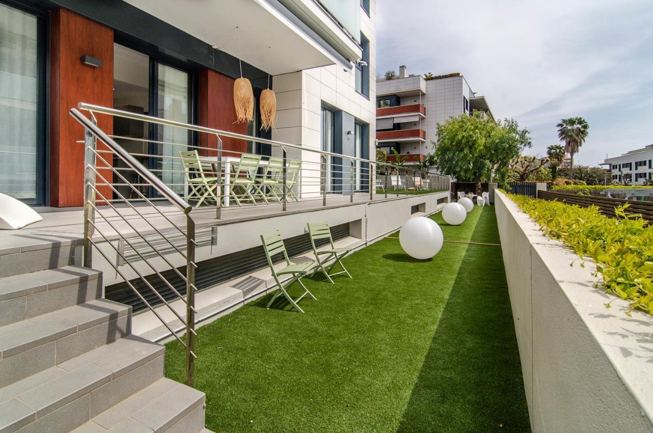 Sitges Spaces Garden Paradise 3 Bedroom, 3 Bathroom, Huge Private Garden-Terrace, Pool- Sleeps Up To 8 Exterior foto