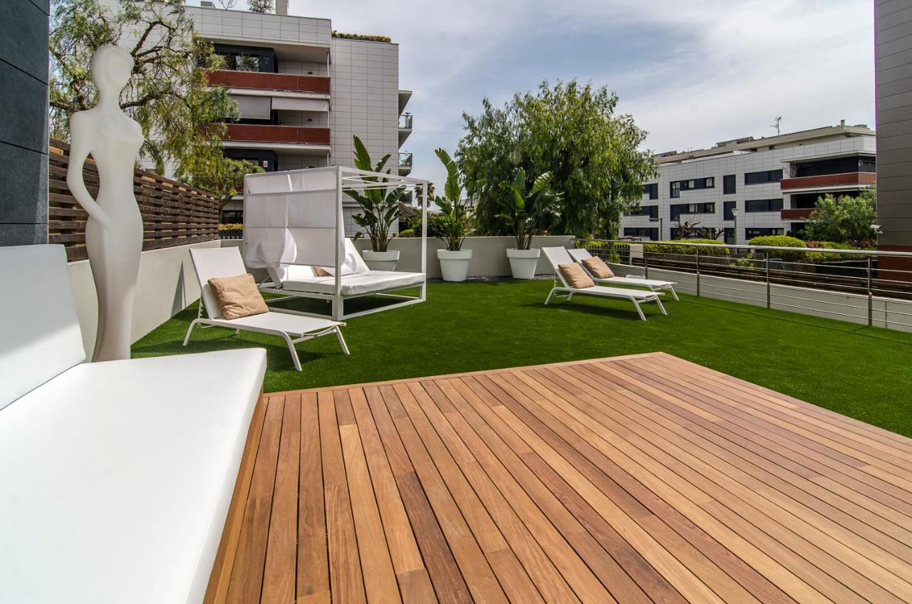 Sitges Spaces Garden Paradise 3 Bedroom, 3 Bathroom, Huge Private Garden-Terrace, Pool- Sleeps Up To 8 Exterior foto
